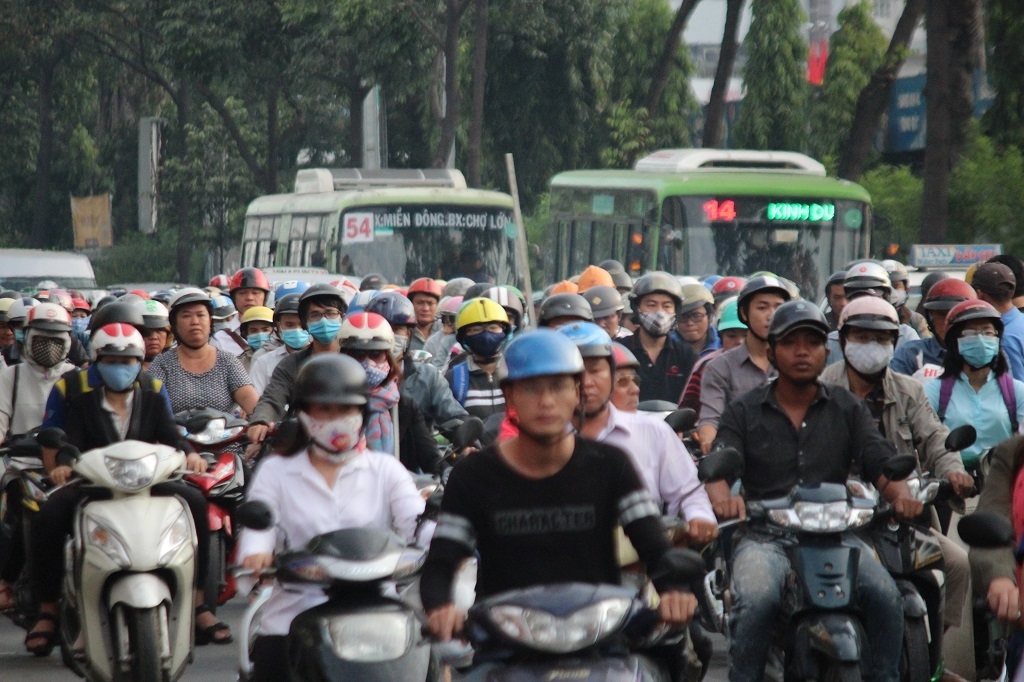 Đường Sài Gòn kẹt cứng ngày đầu đi làm sau kì nghỉ Tết duong sai gon ket cung ngay dau di lam sau ki nghi tet