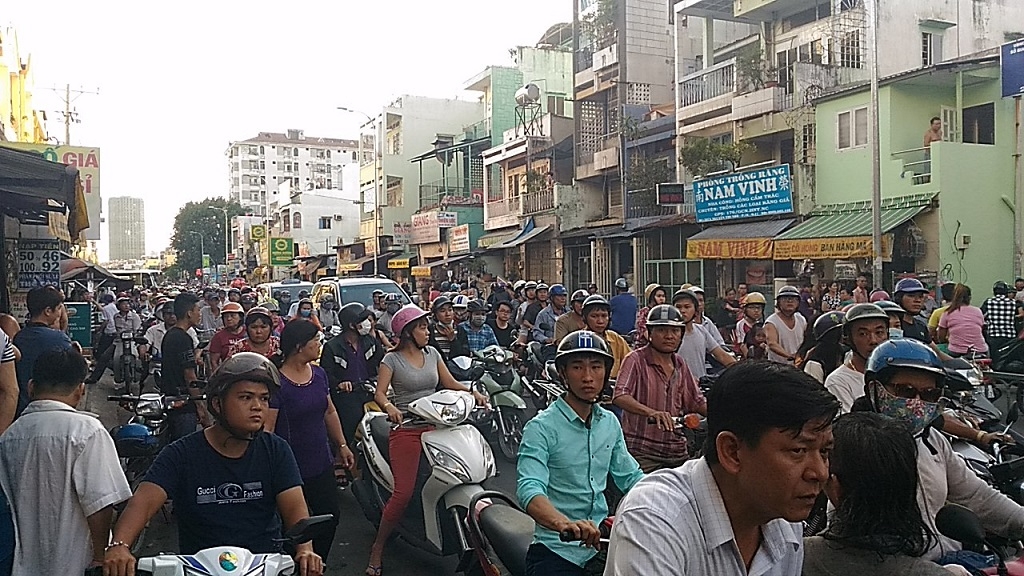 tp hcm nghi an giang ho xong vao nha na sung ban chet nguoi