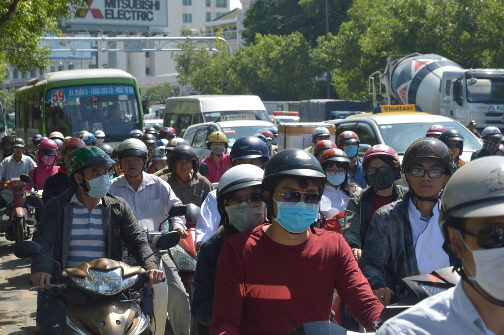 cua ngo ra vao san bay tan son nhat te liet ngay dau tuan
