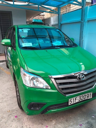tp hcm csgt ruot duoi ten cuop taxi nhu phim hanh dong