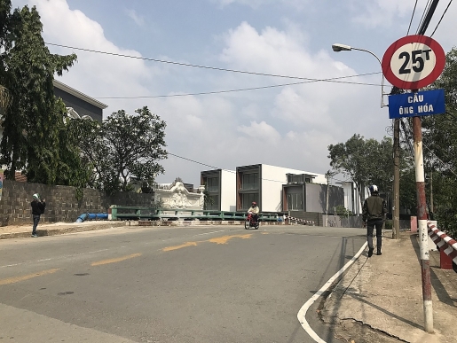 xac dinh nguyen nhan hai nguoi dan ong tu thieu tren cau o sai gon