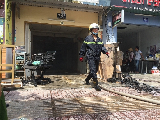 mot ngay hai vu chay o quan go vap nhieu tai san bi thieu rui