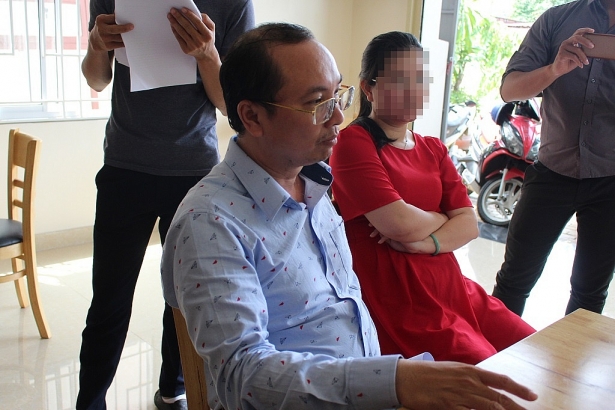 me be gai 7 tuoi noi gi khi cong an tp hcm khang dinh khong co chuyen con minh bi xam hai