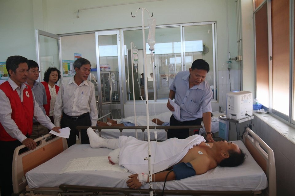 lanh dao tinh binh thuan tham hoi nan nhan vu tai nan khien 20 nguoi thuong vong