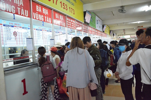 nguoi dan un un mua ve ve que nghi le quoc khanh