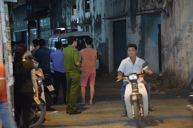 phat hien nguoi dan ong tu vong bat thuong trong can nha khong co nguoi o