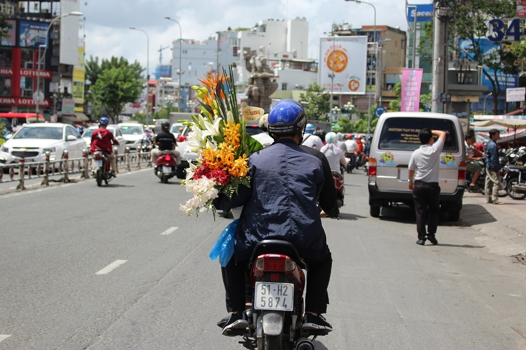 nhon nhip cho hoa tuoi ngay 2010 o sai gon