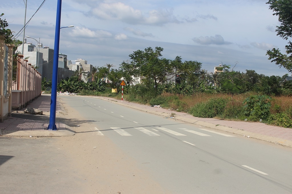 tp hcm truy tim nguoi sat hai thieu nu trong dem