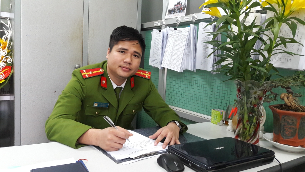 linh phong chay truc tet nguyen dan 2017 chi mong duoc that nghiep