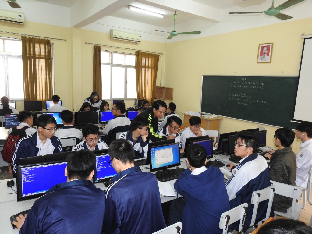 du thao bo cong diem thi nghe vao lop 10 mot viec nen lam som hon