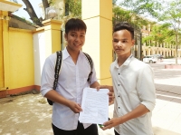 1 chuong trinh nhieu bo sgk giup huy dong duoc nguoi gioi cho phat trien giao duc