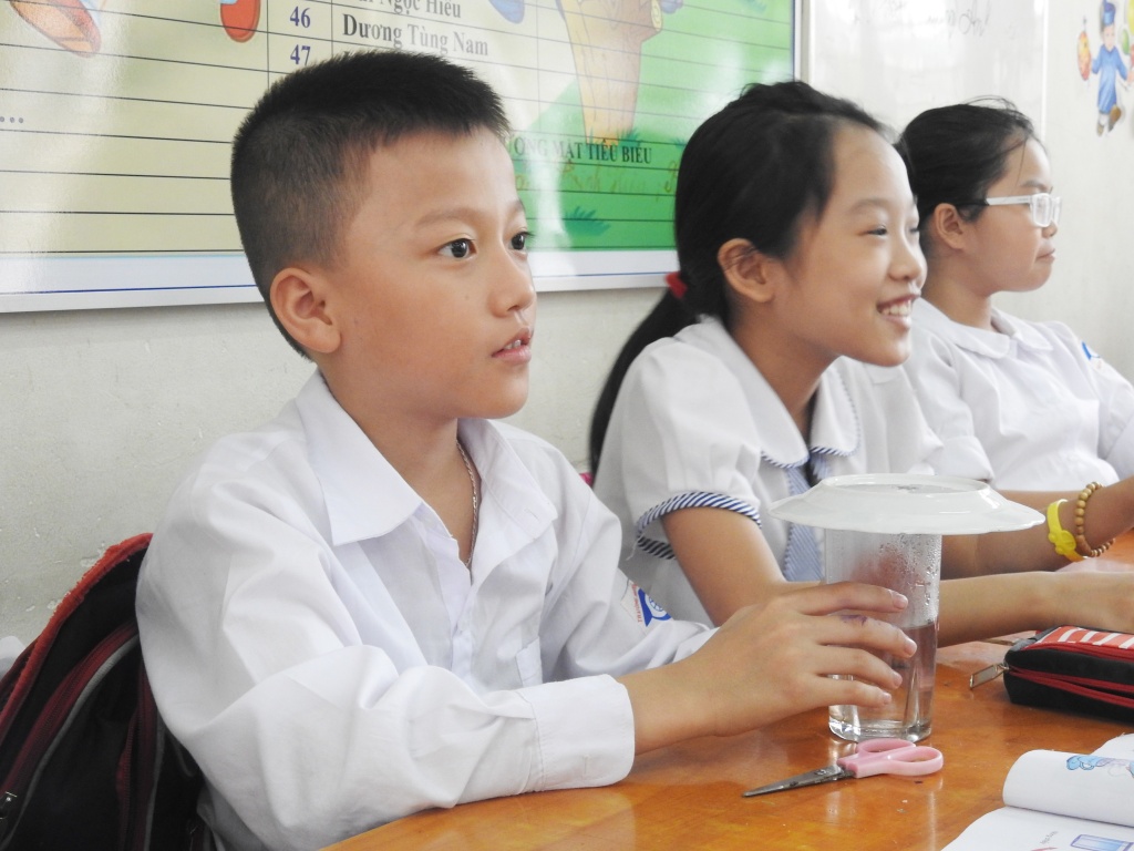 danh gia hoat dong trai nghiem cua hoc sinh se nhan xet thay vi cho diem