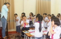 phan biet hoc ki quan doi va hoc ki cong an cho con trong dip he