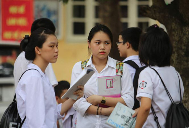 thi tuyen sinh lop 10 cha me nham cao con ap luc