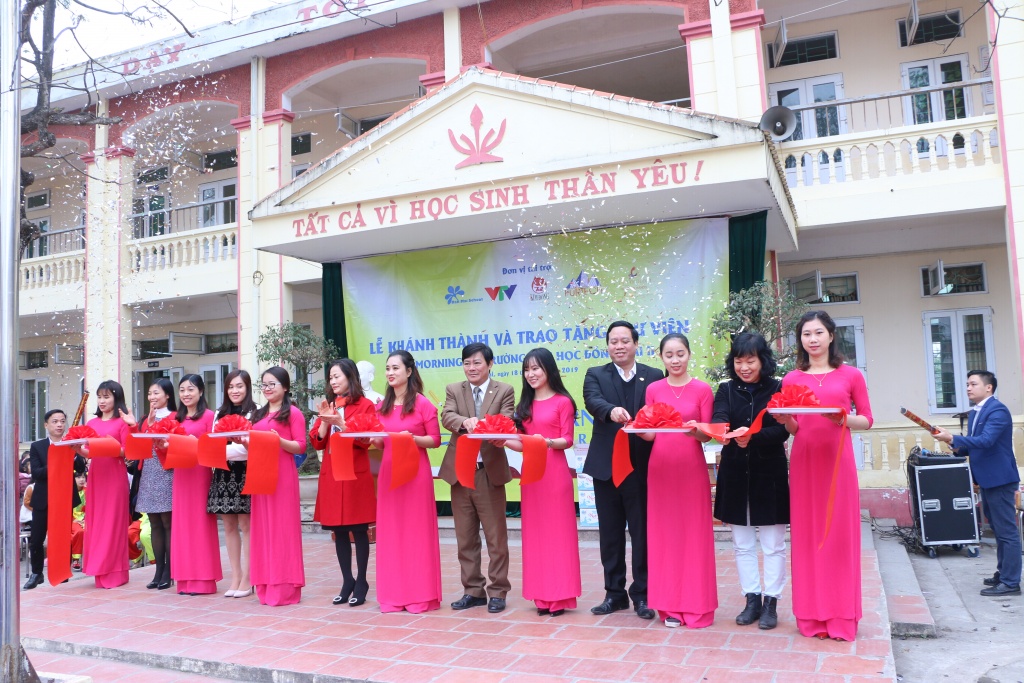 khanh thanh thu vien the morning voi gan 3000 dau sach nang cao van hoa doc cho tre