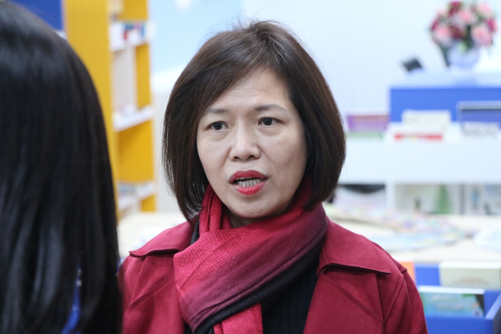 khanh thanh thu vien the morning voi gan 3000 dau sach nang cao van hoa doc cho tre