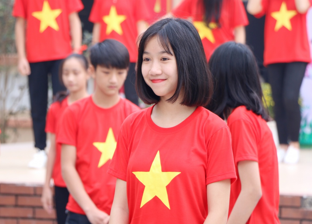 hang nghin hoc sinh ha noi tham gia goi banh chung lam tu thien dip tet nguyen dan 2019