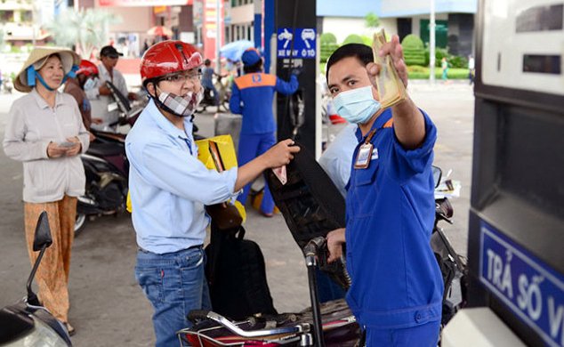 tang thue xang dau thu 40000 ty chi hon 12000 ty