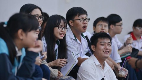 xac dinh chi tieu tuyen sinh moi rong cua co rong ke