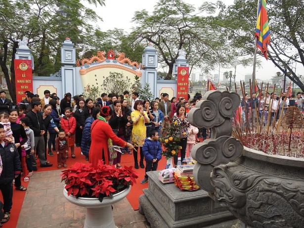 Hà Nội khai bút đầu xuân 2018 với 6 thông điệp ý nghĩa ha noi khai but dau xuan 2018 voi 6 thong diep y nghia