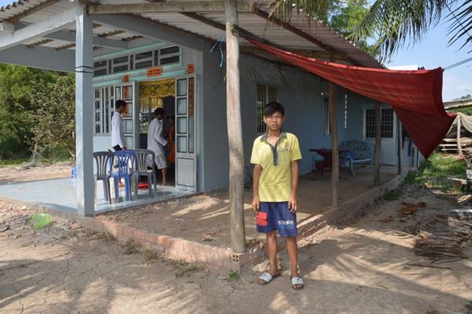 chuyen it biet ve gia canh hoc sinh tra 40 trieu dong cho nguoi mat
