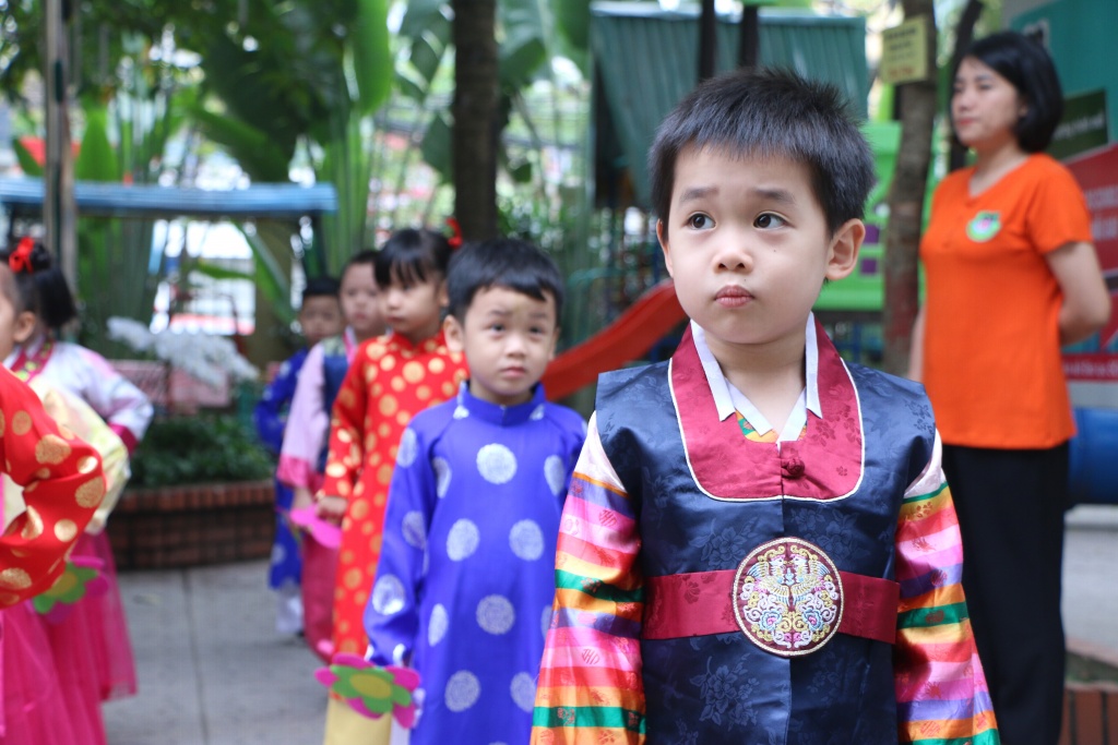Học sinh Trường Mẫu giáo Việt - Triều Hữu Nghị được dạy những gì? hoc sinh truong mau giao viet trieu huu nghi duoc day nhung gi
