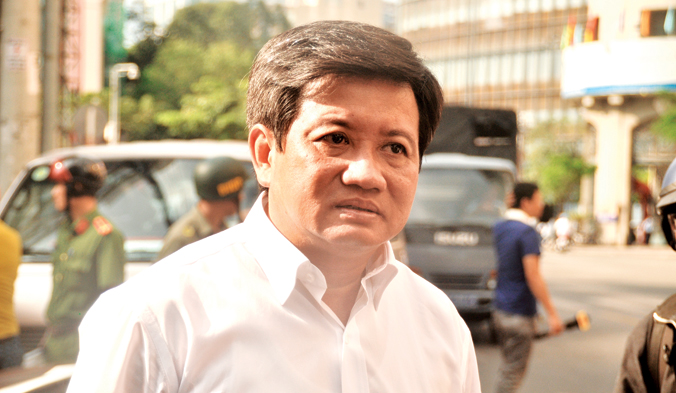 tphcm se phat nguoi neu lan chiem via he