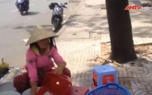 hai hung chen dia ban trong cac hang quan via he