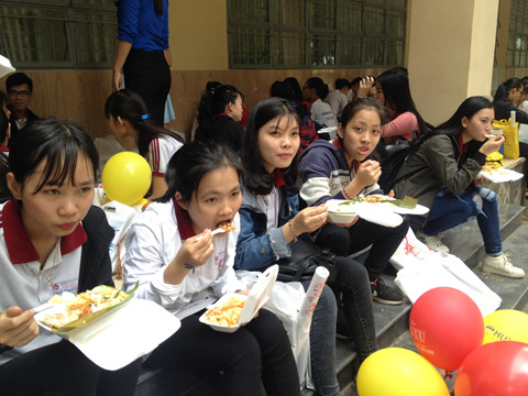 tang 2000 suat com mien phi cho thi sinh tai chuong trinh tu van mua thi