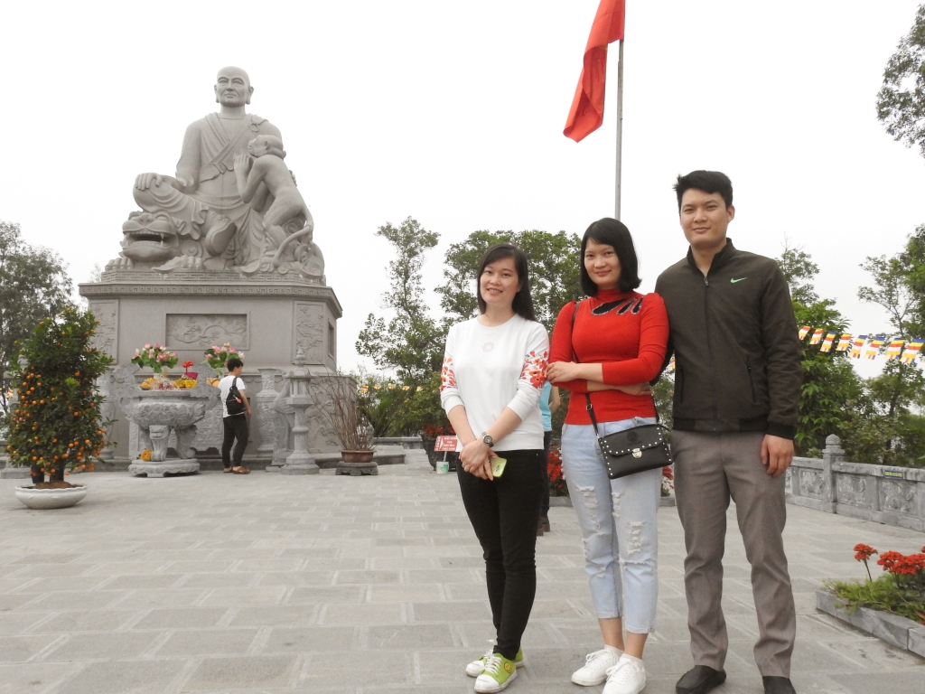 Ngôi chùa 'không có hòm công đức' và câu chuyện về pho tượng táng cổ ở Chùa Tiêu ngoi chua khong co hom cong duc va cau chuyen ve pho tuong tang co o chua tieu