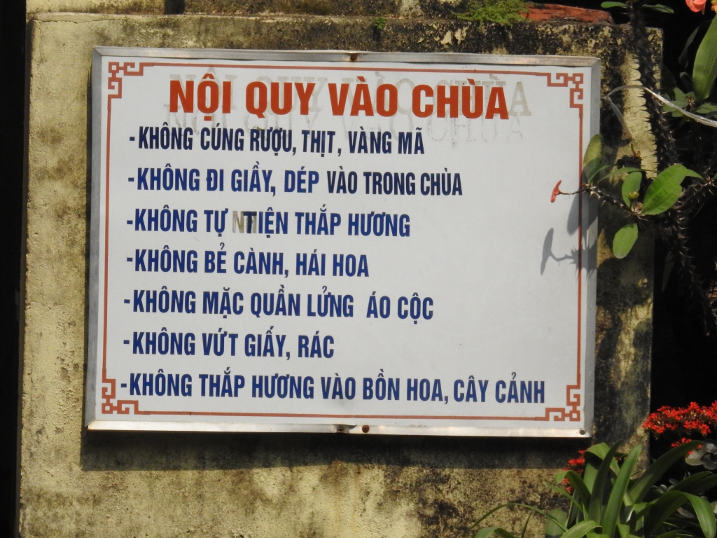 Ngôi chùa 'không có hòm công đức' và câu chuyện về pho tượng táng cổ ở Chùa Tiêu ngoi chua khong co hom cong duc va cau chuyen ve pho tuong tang co o chua tieu