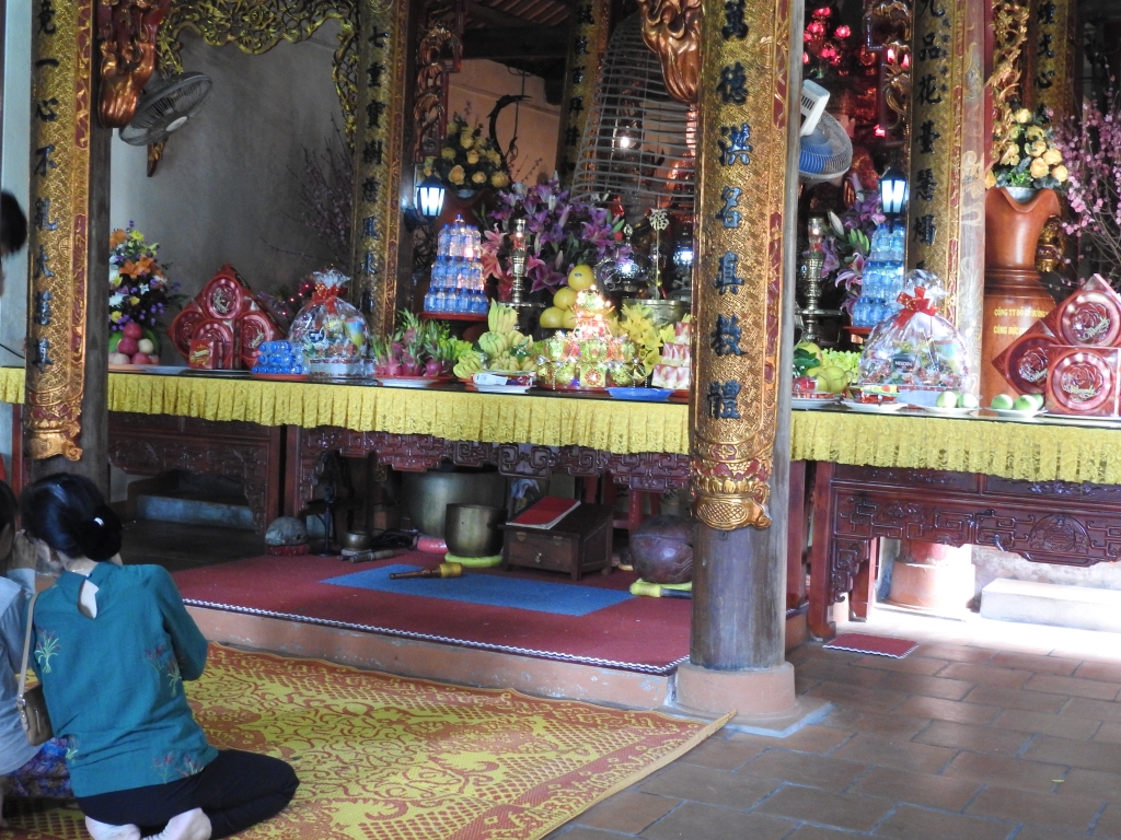 Ngôi chùa 'không có hòm công đức' và câu chuyện về pho tượng táng cổ ở Chùa Tiêu ngoi chua khong co hom cong duc va cau chuyen ve pho tuong tang co o chua tieu
