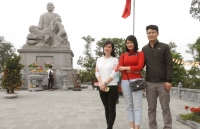 tao ton hai ten trom vao chua khieng hom cong duc giua ban ngay