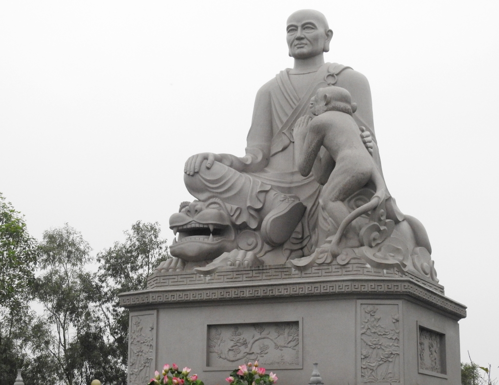 Ngôi chùa 'không có hòm công đức' và câu chuyện về pho tượng táng cổ ở Chùa Tiêu ngoi chua khong co hom cong duc va cau chuyen ve pho tuong tang co o chua tieu
