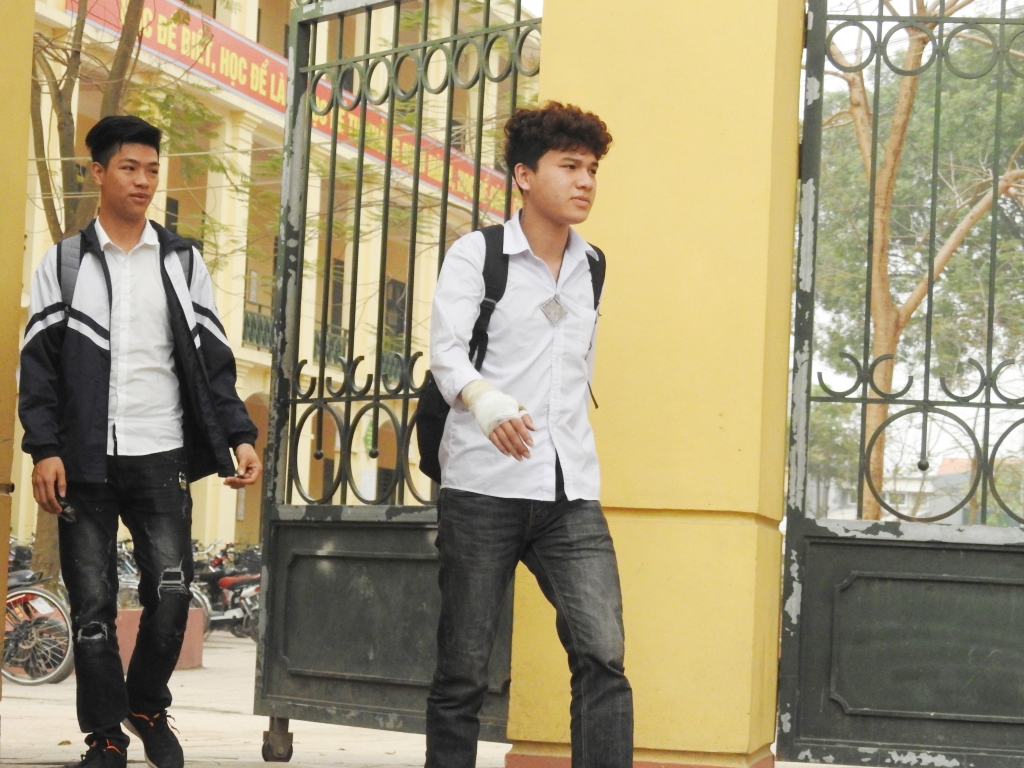 goi y giai de thi khao sat lop 12 mon ngu van nam 2018