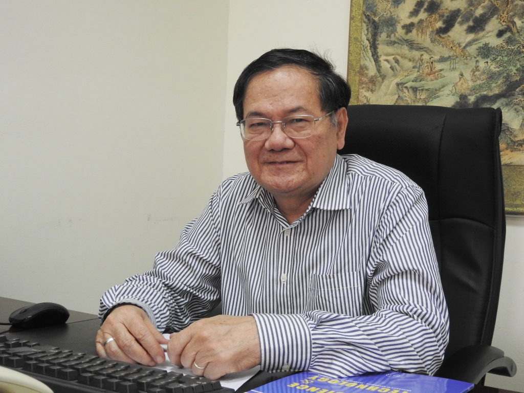 de tranh bi kien dh viet nam khong nen cu ho hao sinh vien vao truong cu nop tien roi hoc the nao cung duoc