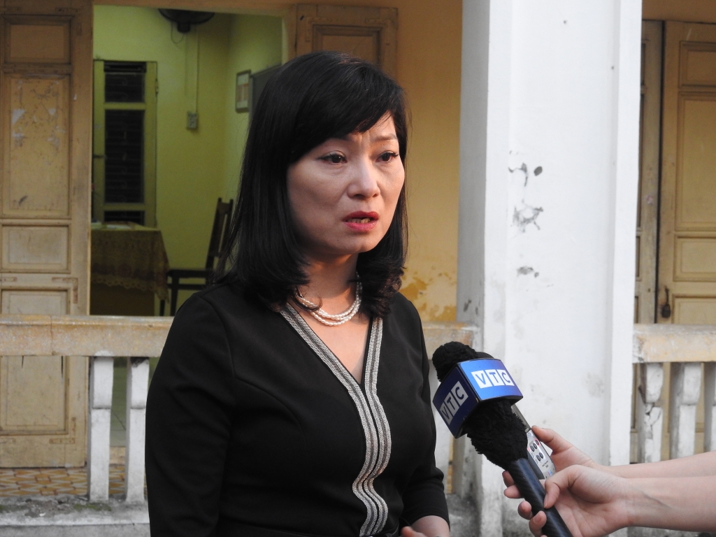 vua tran roi vao dau hoc sinh thay tro van phai song trong so hai vi vuong thu tuc