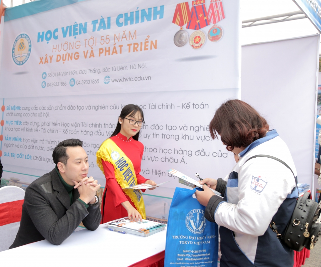 Học viện Tài chính công bố tiêu chí được ưu tiên xét tuyển và tuyển thẳng năm 2018 hoc vien tai chinh cong bo tieu chi duoc uu tien xet tuyen va tuyen thang nam 2018