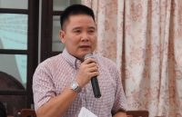 be gai lop 3 bi phat uong nuoc vat gie lau bang co giao dem 1 2 3 roi bao co uong khong