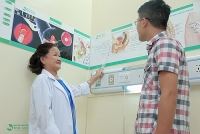 8 nguoi trong mot nha cung bi ung thu dai trang