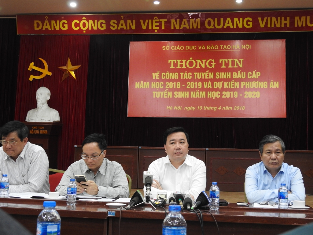 so giao duc ha noi tiet lo noi dung ra de thi to hop vao lop 10