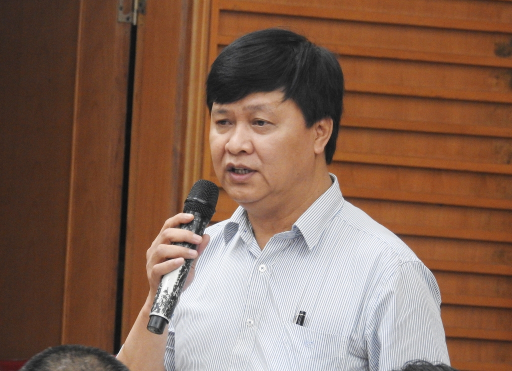 nhieu nu sinh thcs ngai hoc boi vi phai mac ao tam truoc mat ban be