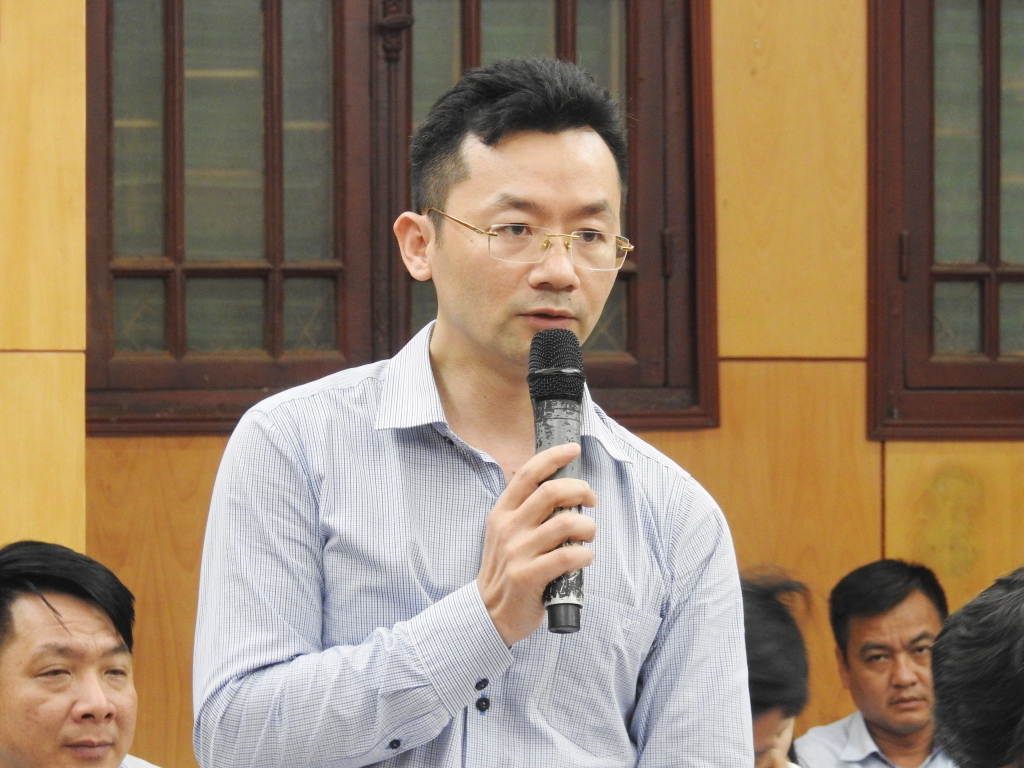 nhieu nu sinh thcs ngai hoc boi vi phai mac ao tam truoc mat ban be