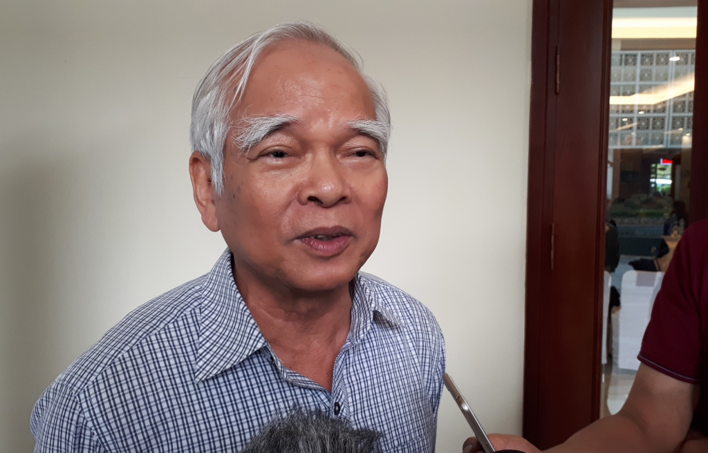 truong pho thong tu thuc co phai chi danh rieng cho hoc sinh con nha giau