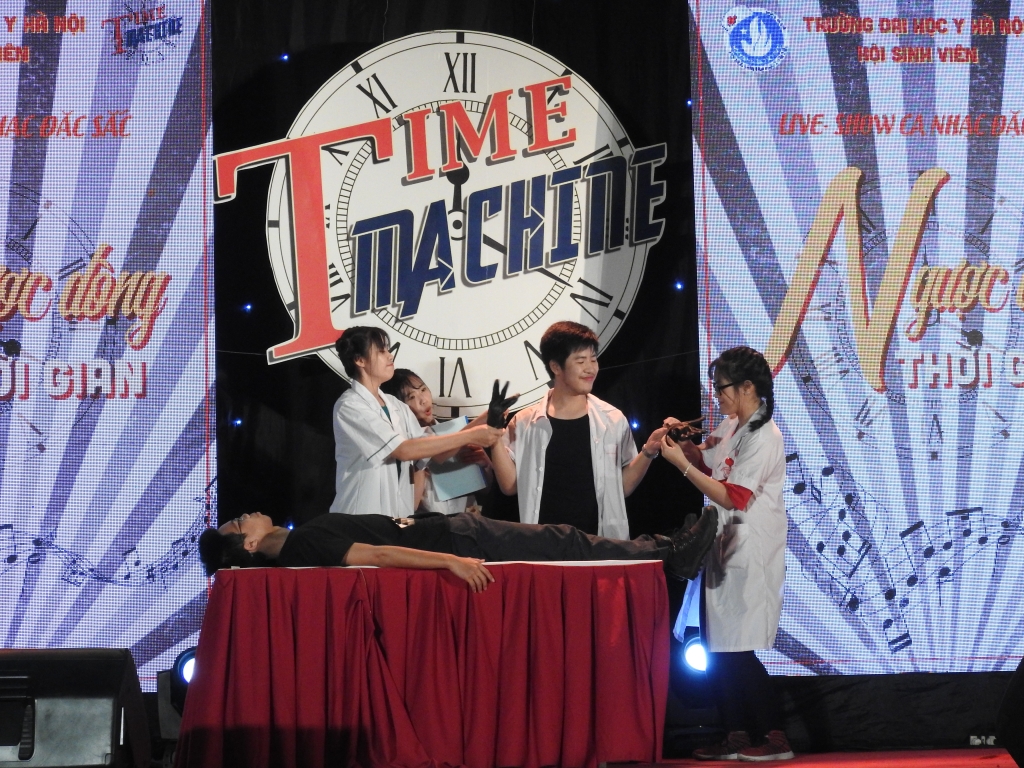 Sinh viên Trường Y 'phiêu' cùng Thùy Chi trong đêm nhạc 'Time Machine' 2018 sinh vien truong y phieu cung thuy chi trong dem nhac time manchine 2018