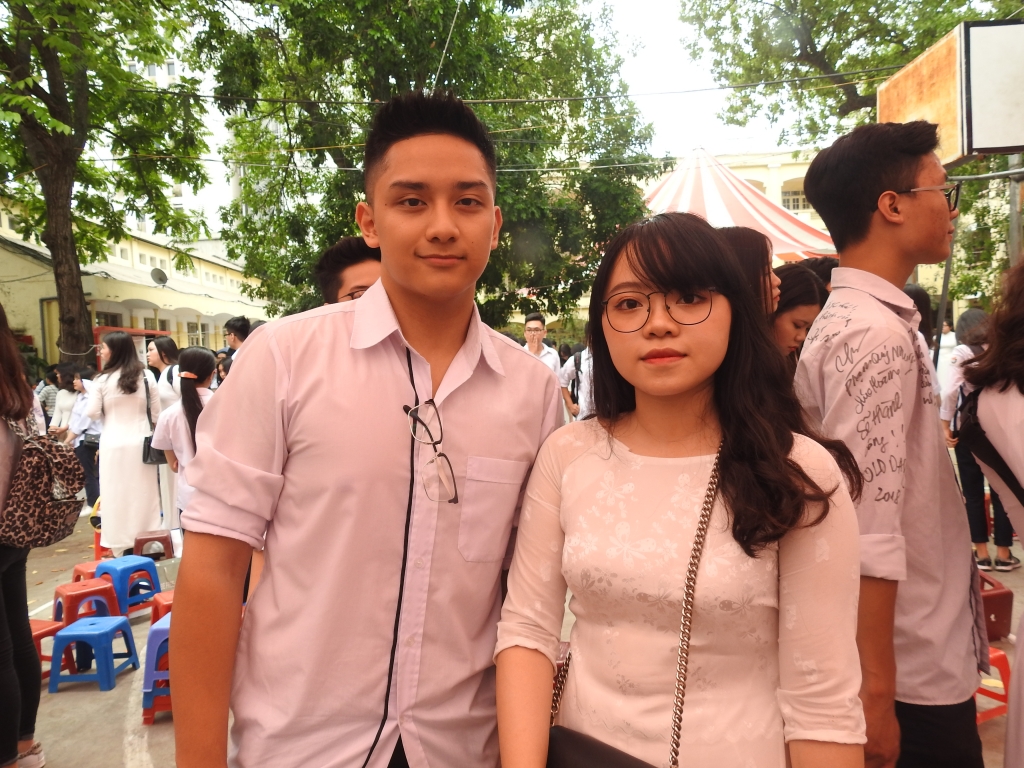 'Muôn sắc thái' của học trò Trường THPT Việt Đức trong ngày chia tay muon sac thai cua hoc tro truong thpt viet duc trong ngay chia tay