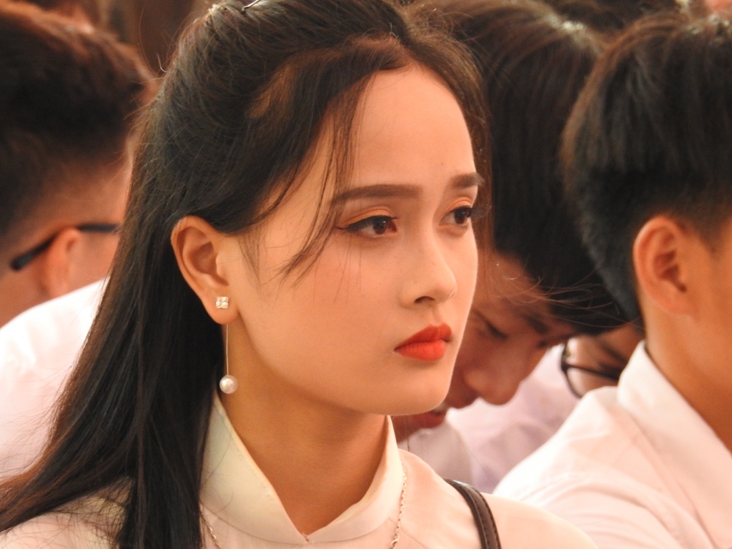 Nữ sinh Trường THPT Hoài Đức B đẹp rạng ngời trong lễ tri ân và trưởng thành lớp 12 nu sinh truong thpt hoai duc b dep rang ngoi trong le tri an va truong thanh lop 12
