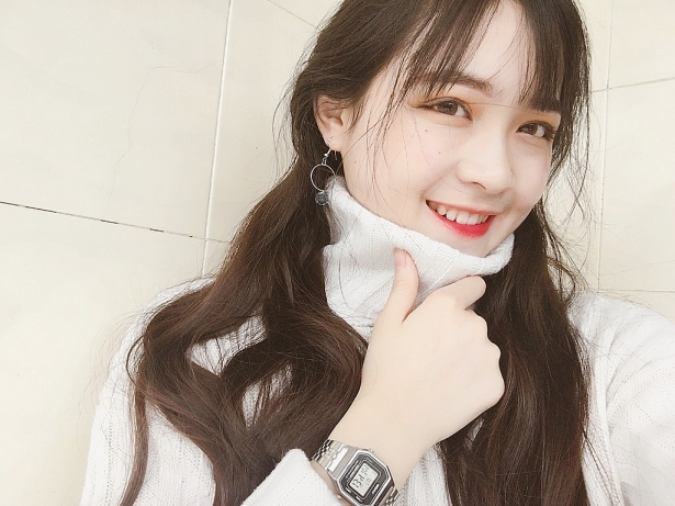 loat hot girl sinh nam 2000 chuan bi thi thpt quoc gia