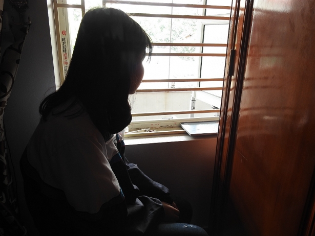 vu thay giao bi to xam hai nu sinh o ung hoa da co quyet dinh ky luat