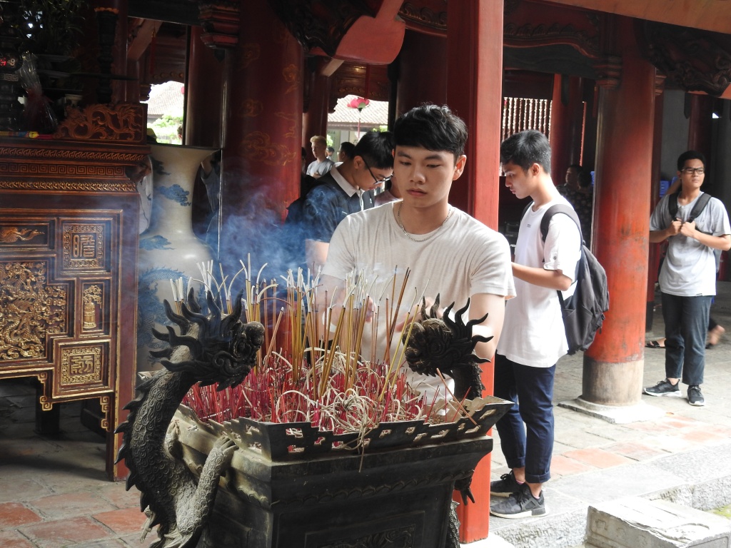 sat ngay thi thpt quoc gia thi sinh do xo toi van mieu cau may xem world cup van nho on bai